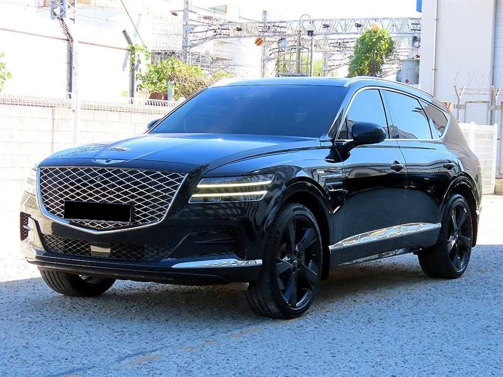 Genesis GV80 — photo 02