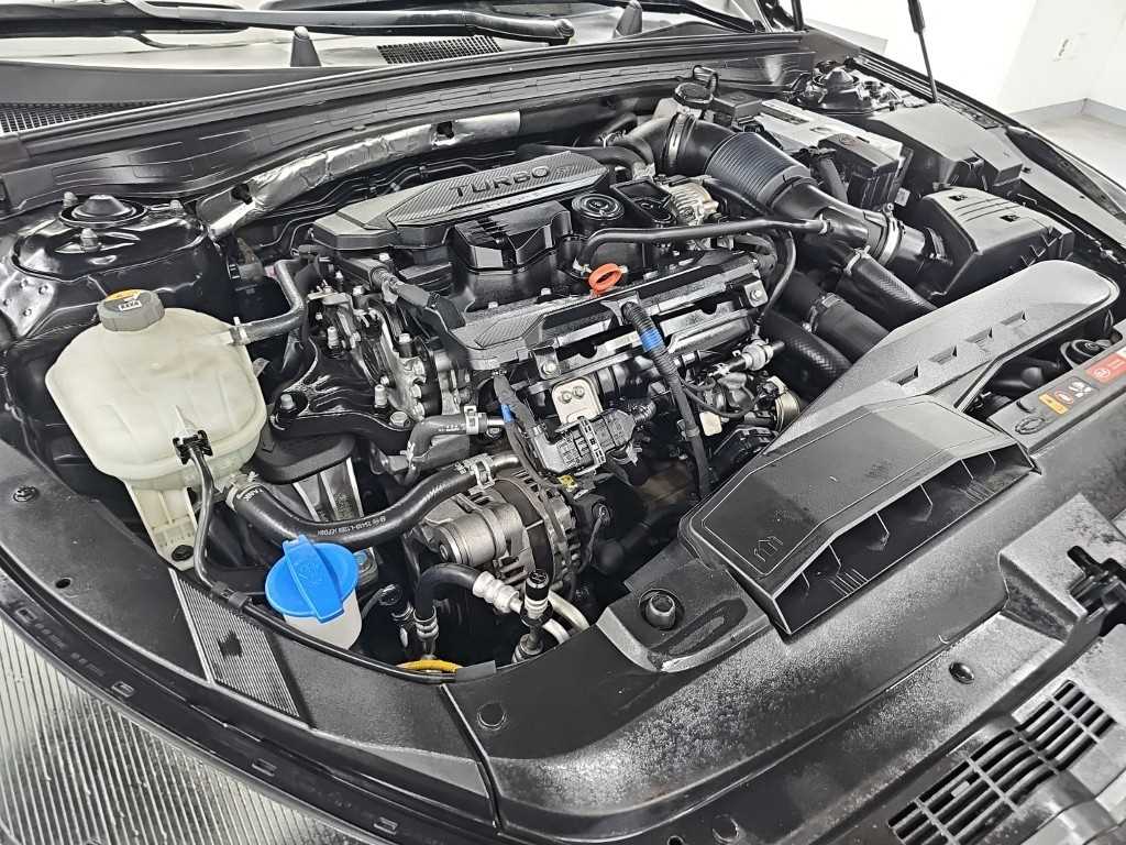 Kia K5 — photo 05