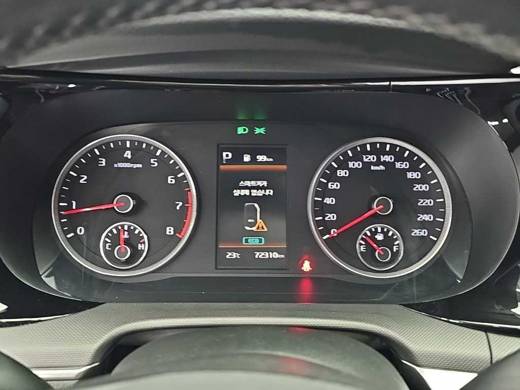 Kia K5 — photo 06