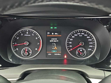 Kia K5 — photo 06