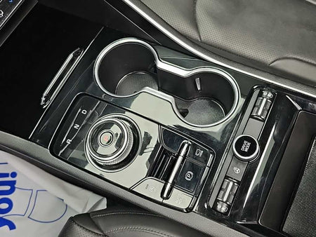 Kia K5 — photo 08