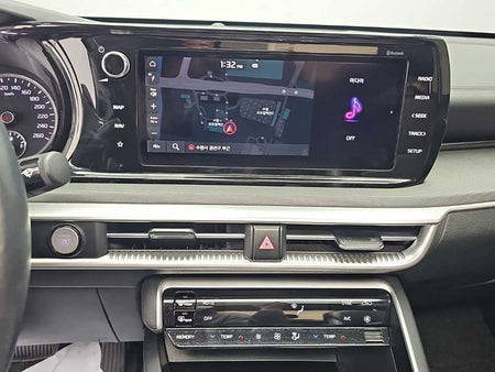 Kia K5 — photo 10