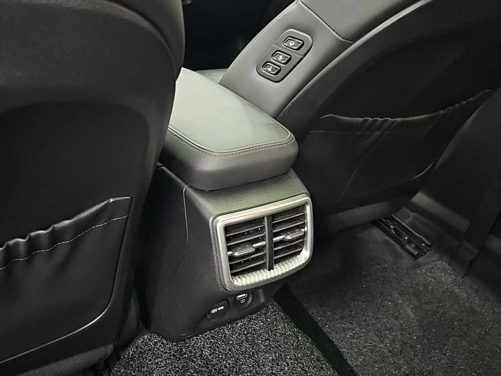 Kia K5 — photo 13