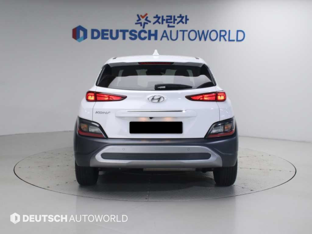 Hyundai Kona — photo 04