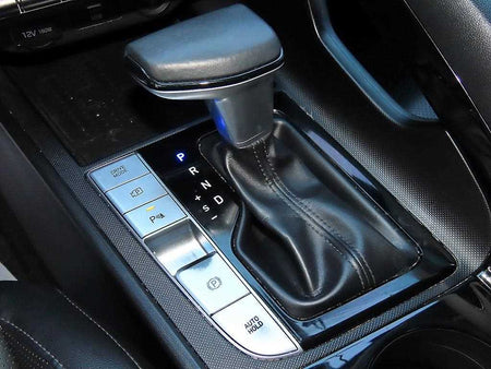 Hyundai Avante — photo 10