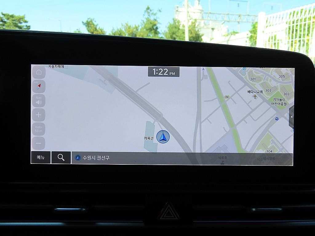 Hyundai Avante — photo 14