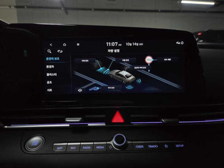 Hyundai Avante — photo 15