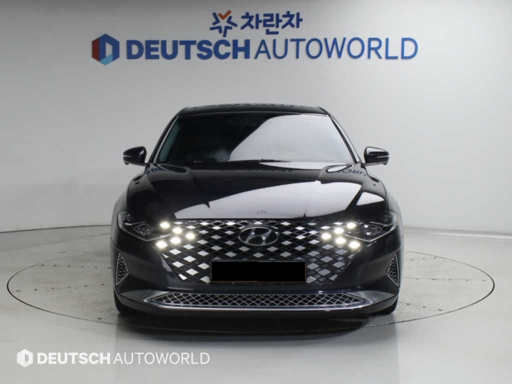 Hyundai Grandeur — photo 03