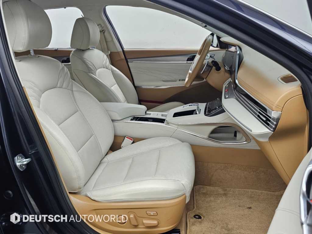 Hyundai Grandeur — photo 09