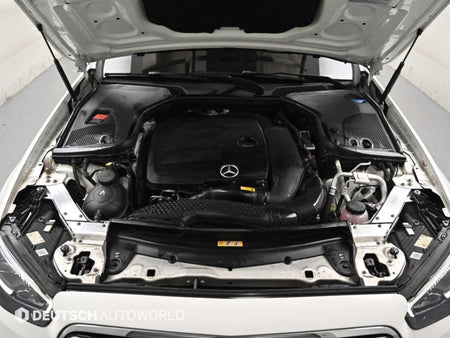 Mercedes-Benz E-Class — photo 06
