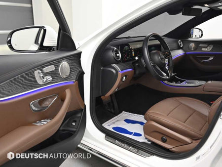 Mercedes-Benz E-Class — photo 11