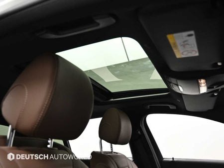Mercedes-Benz E-Class — photo 18