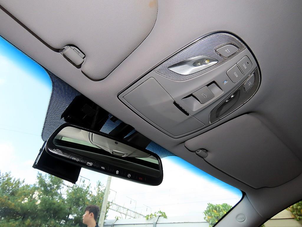 Hyundai Equus — photo 14