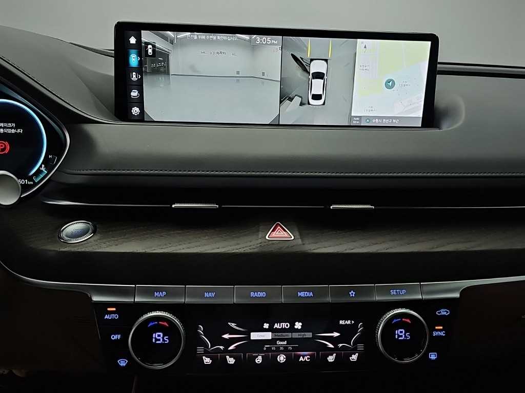 Genesis G80 — photo 10