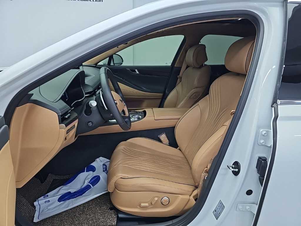Genesis G80 — photo 11