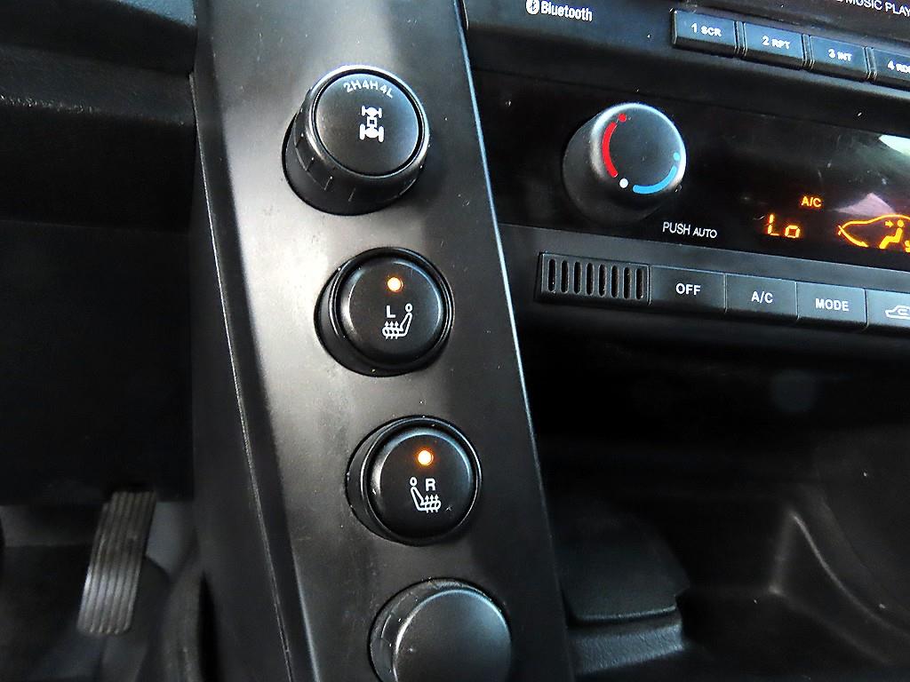 KGM KORANDO — photo 13