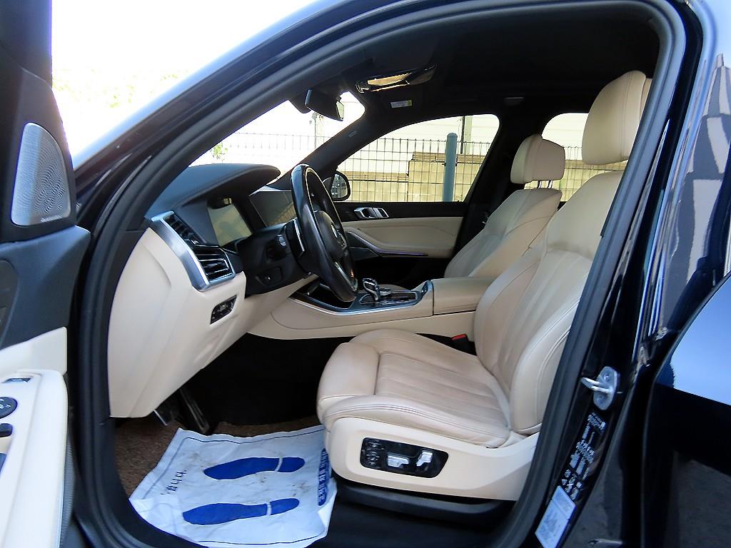 BMW X5 — photo 05