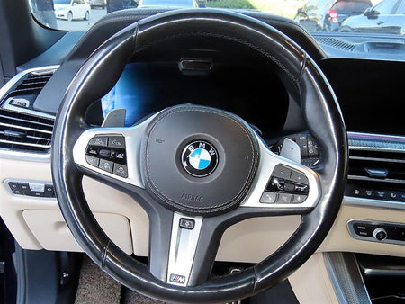 BMW X5 — photo 08