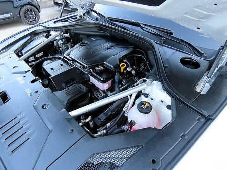 Genesis GV70 — photo 19