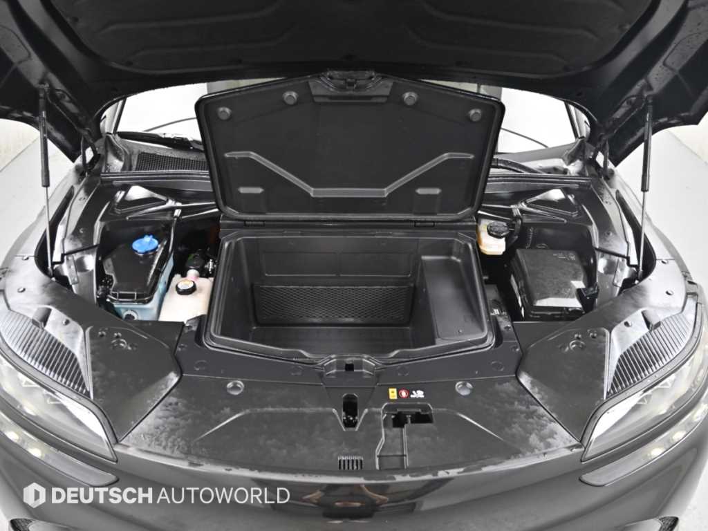 Genesis GV60 — photo 06