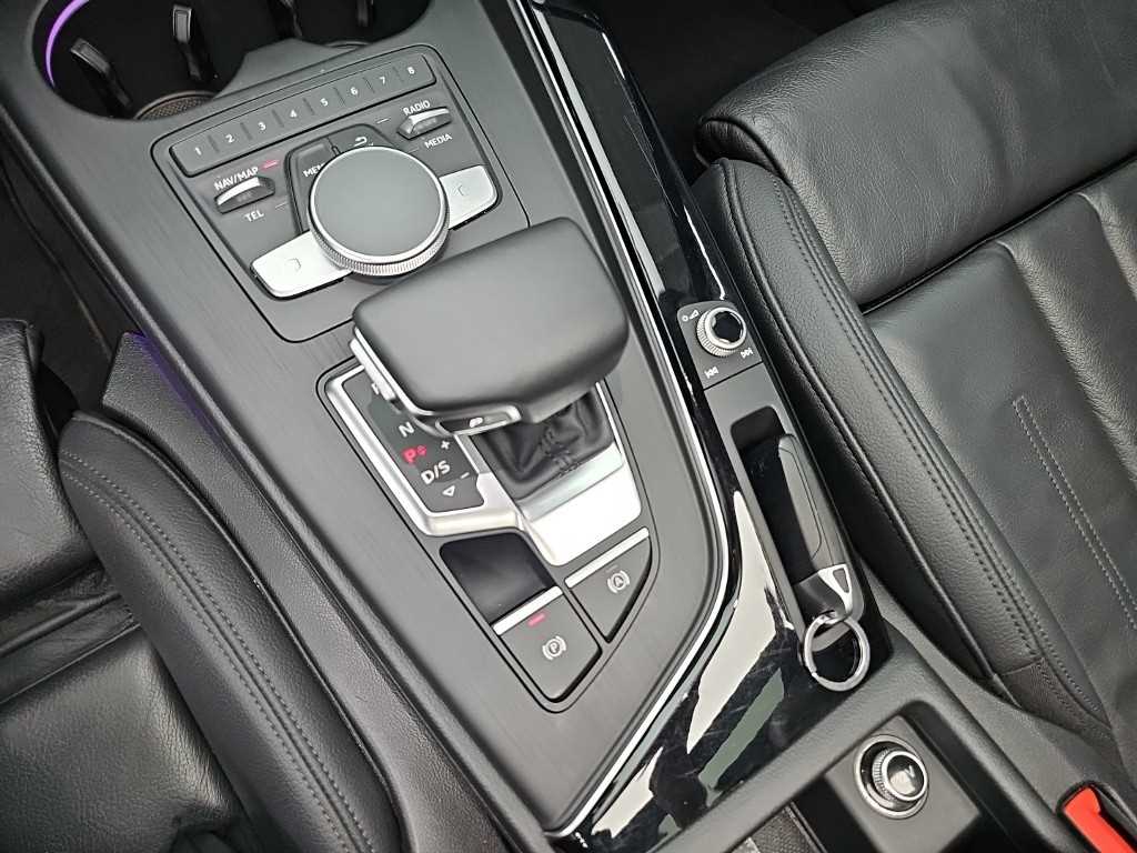 Audi A5 — photo 08