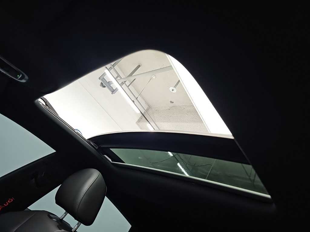 Audi A5 — photo 14