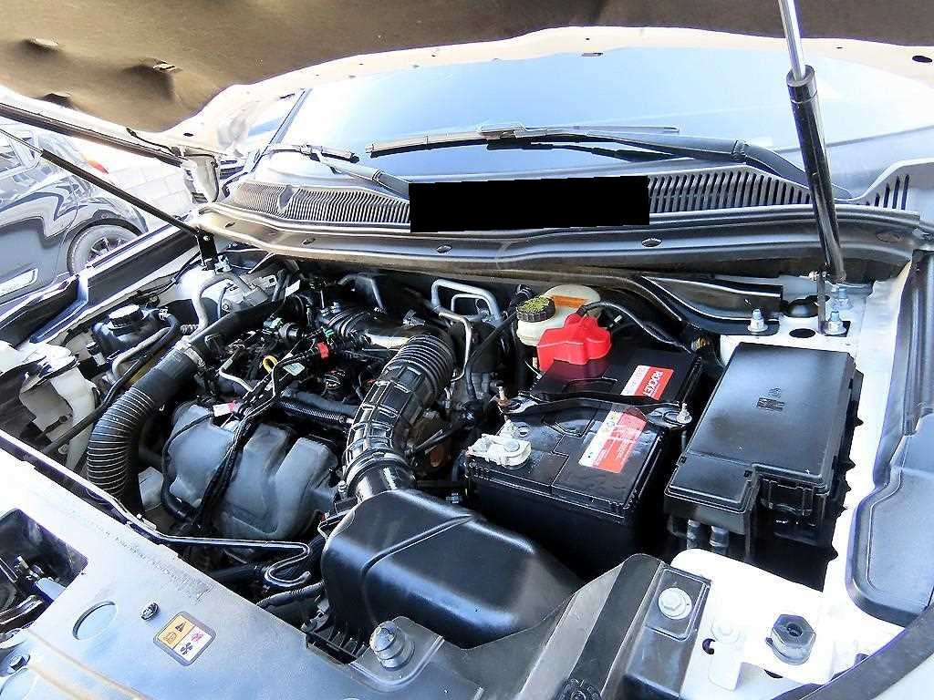 Ford Explorer — photo 19