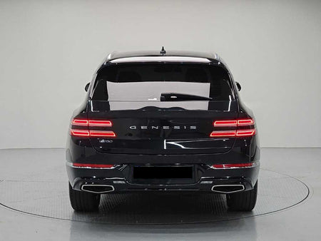 Genesis GV80 — photo 03