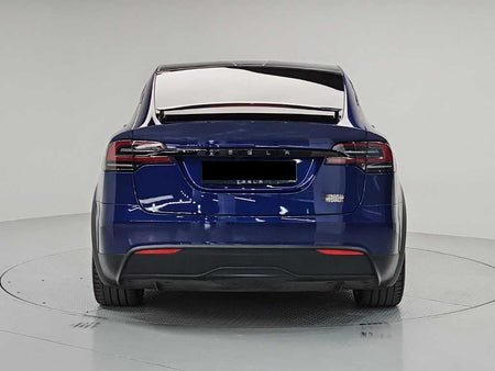 Tesla Model X — photo 03