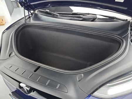 Tesla Model X — photo 05