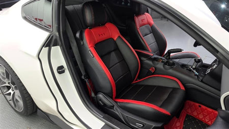 Ford Mustang — photo 12