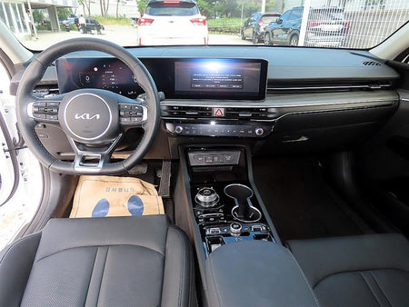 Kia K5 — photo 07