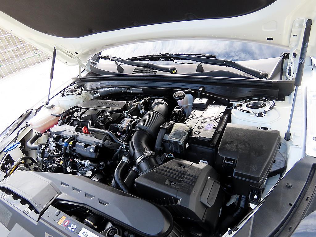 Kia K5 — photo 19