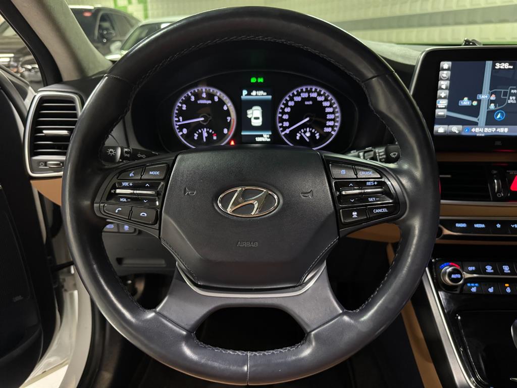 Hyundai Grandeur — photo 10