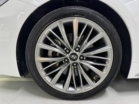 Hyundai Grandeur — photo 19