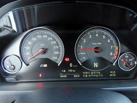 BMW M4 — photo 09