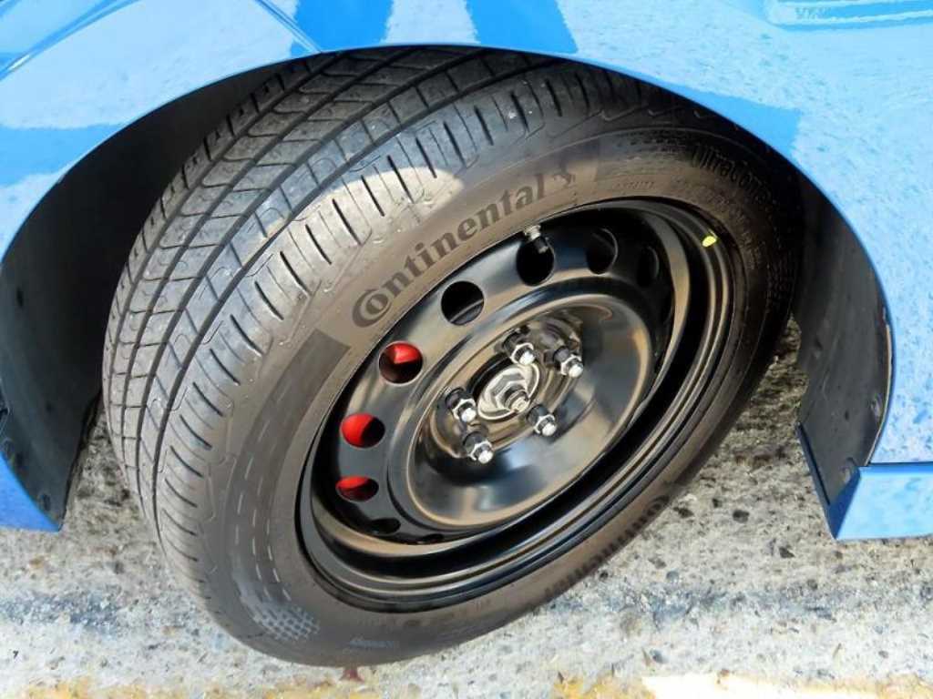 Hyundai Avante — photo 18