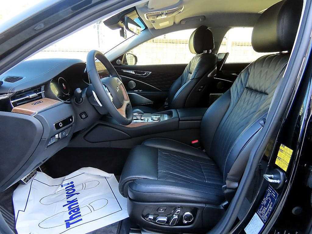 Kia K9 — photo 05