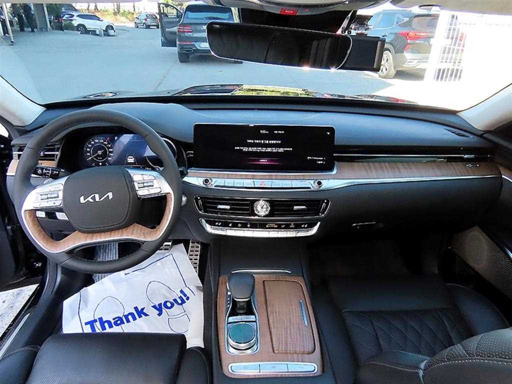 Kia K9 — photo 07