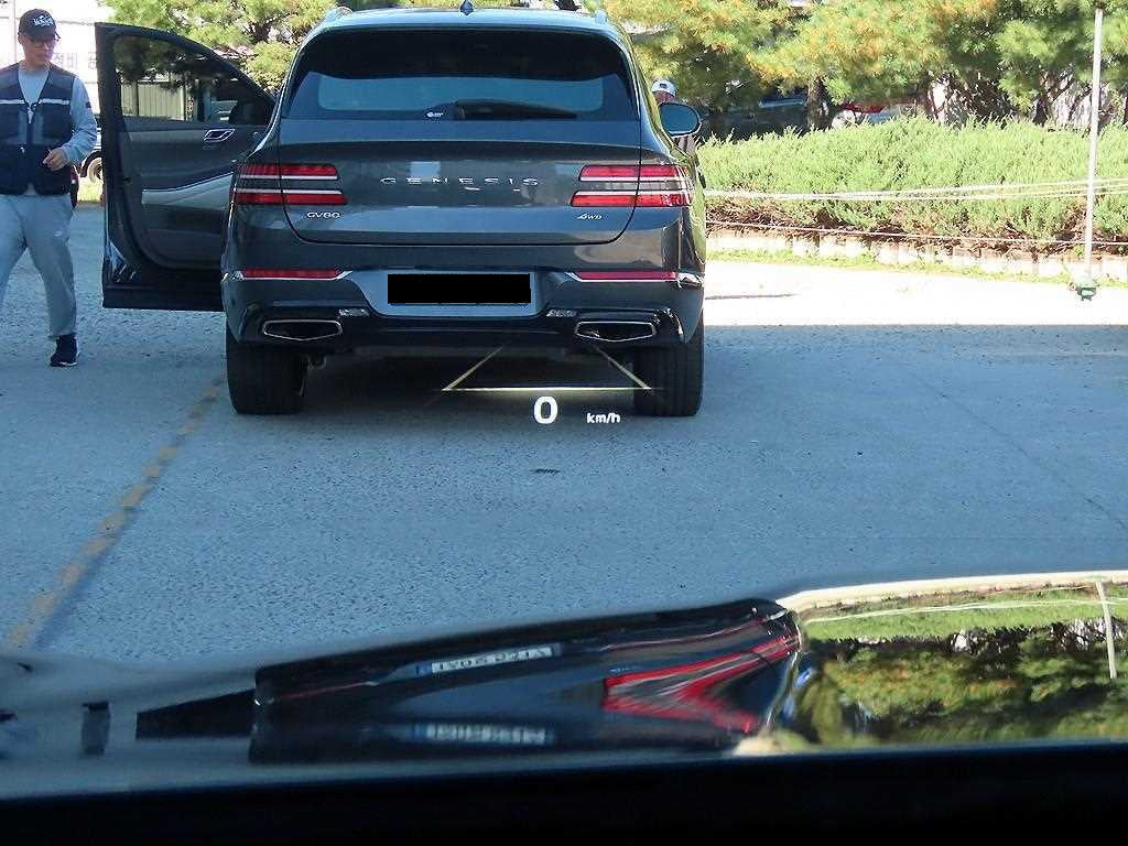 Kia K9 — photo 10