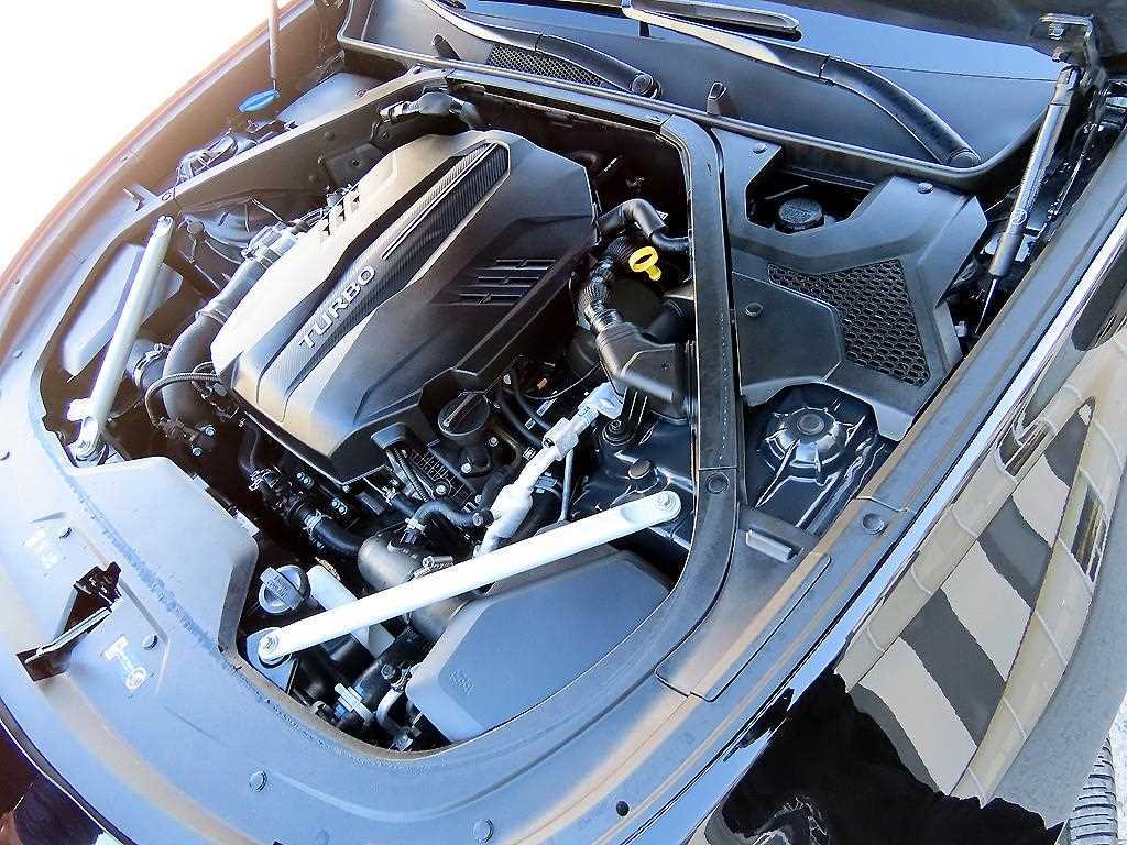 Kia K9 — photo 19