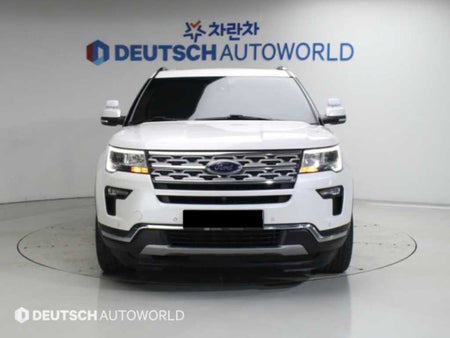Ford Explorer — photo 03