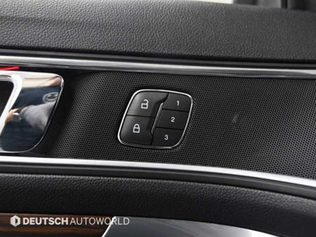 Ford Explorer — photo 16
