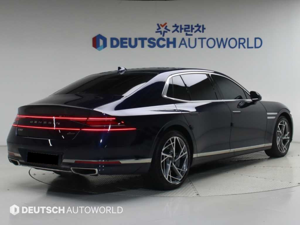 Genesis G90 — photo 02
