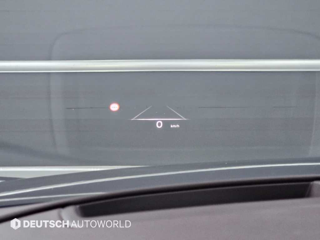 Genesis G90 — photo 17