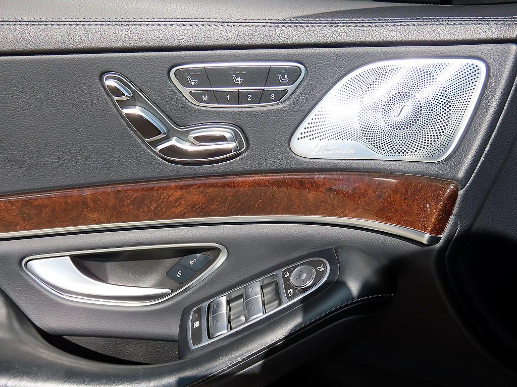 Mercedes-Benz S-Class — photo 11