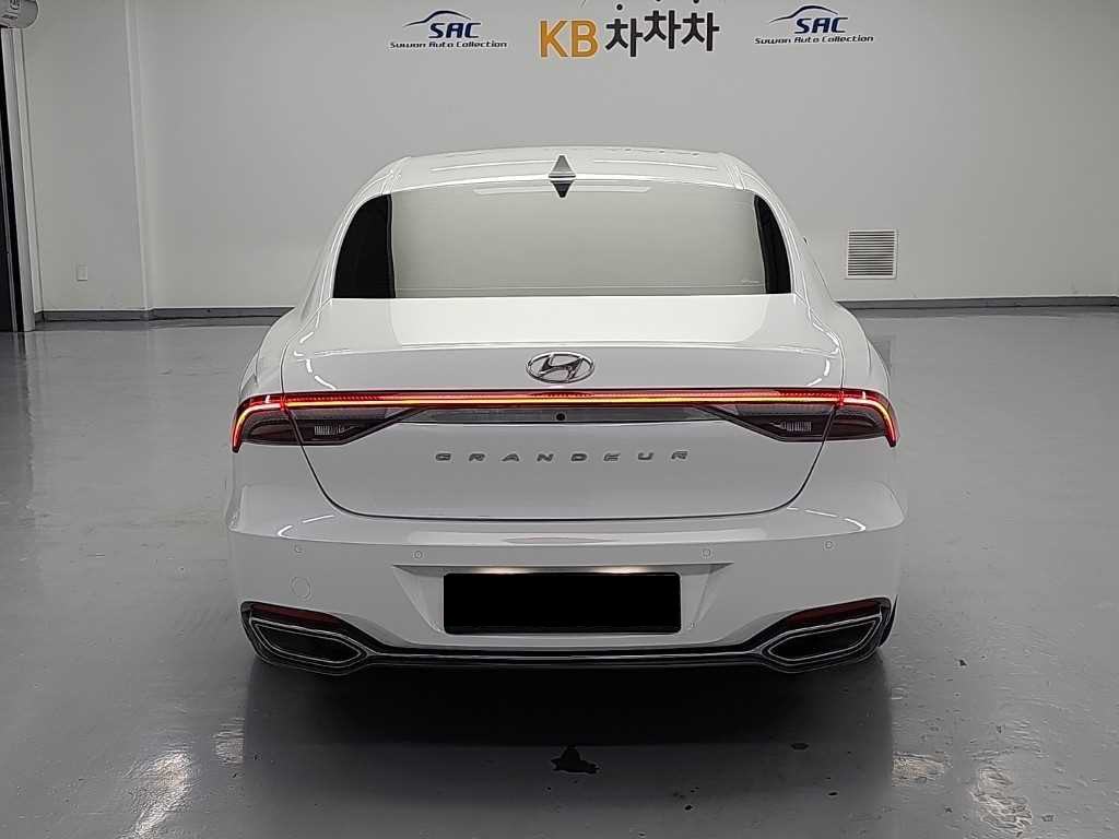 Hyundai Grandeur — photo 03