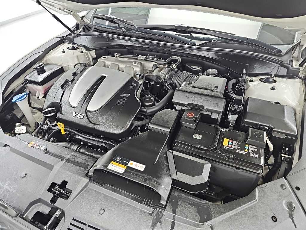 Hyundai Grandeur — photo 05