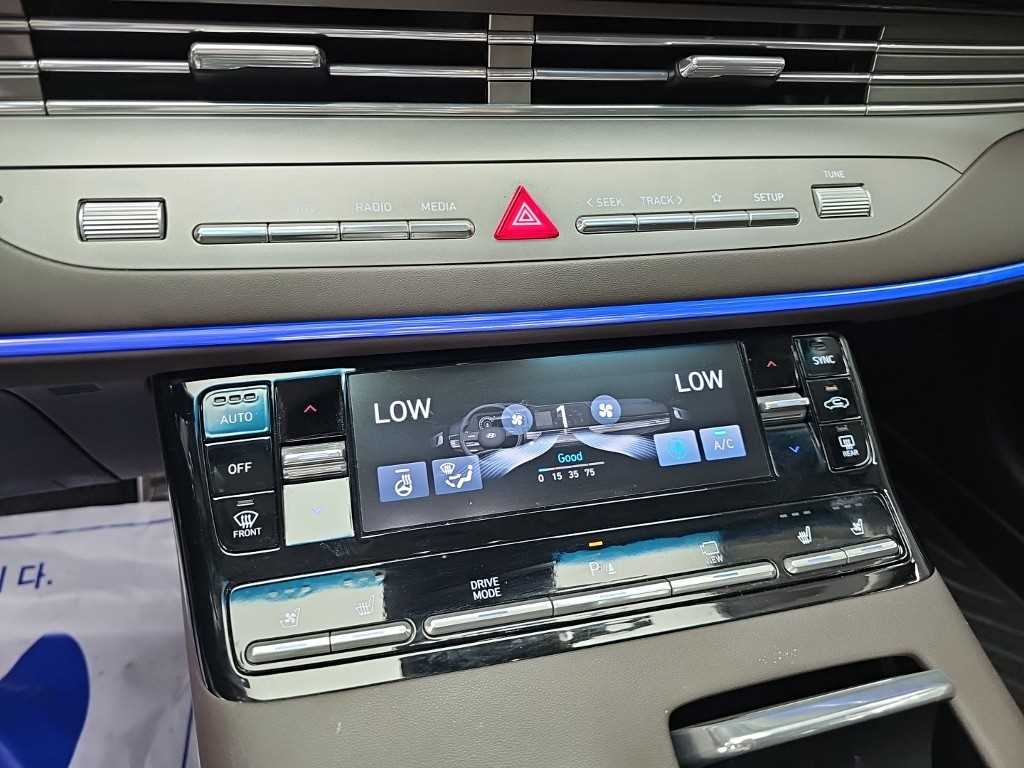 Hyundai Grandeur — photo 10
