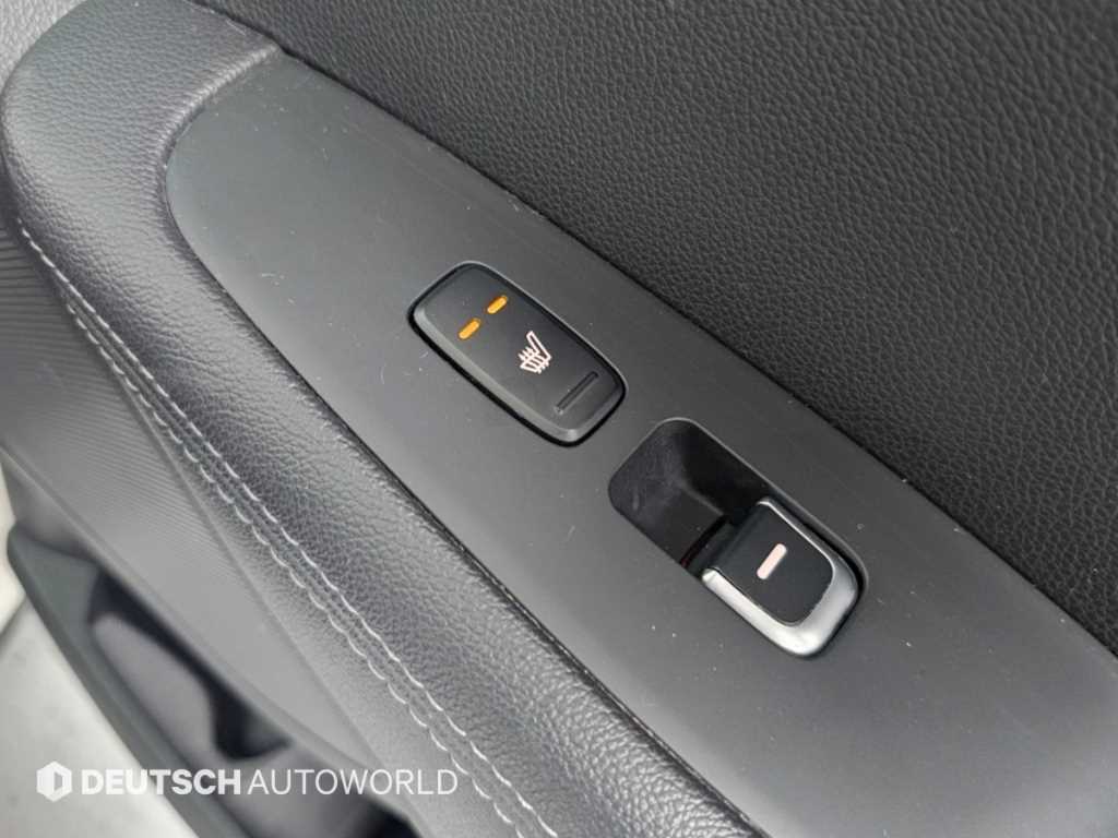 Kia Sorento — photo 16